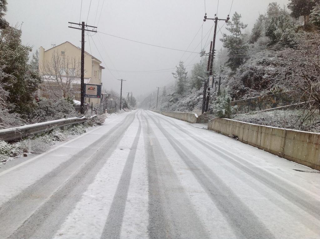Ta Spitakia Tis Theodosias Apartamento Kalopanagiotis Exterior foto