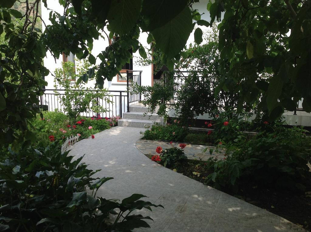 Ta Spitakia Tis Theodosias Apartamento Kalopanagiotis Quarto foto
